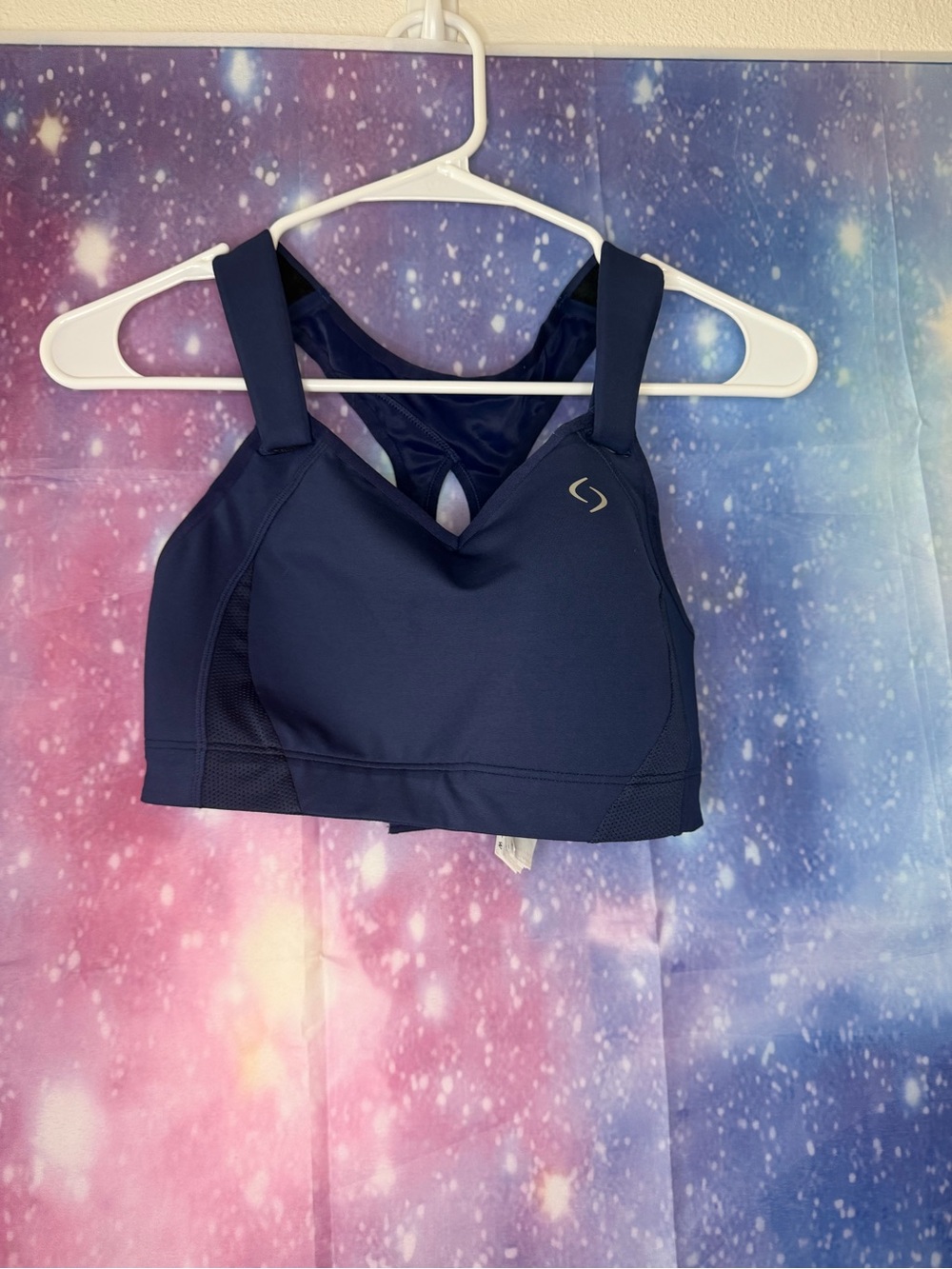 Brooks sports bra size 32DD